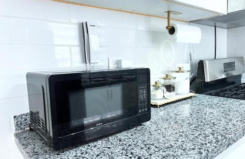 La Caleta Apartment | Family-friendly apartment near the beach
