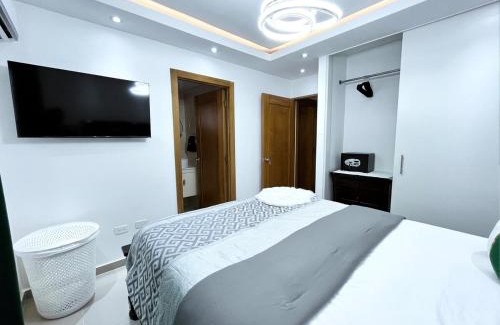 La Caleta Apartment | Family-friendly apartment near the beach