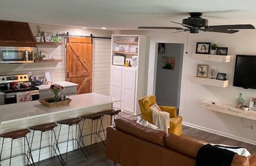Hayfield Dundee House | Family Friendly Derby City Getaway - minutes from track and festival grounds