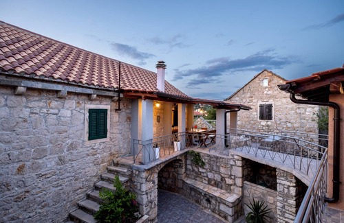 Zastrazisce House | Family friendly house with a swimming pool Zastražišće, Hvar (K-23743)
