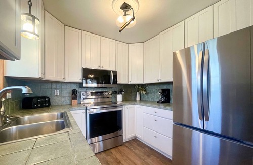 Cedar Village House | Family-friendly Home Near Trails & CSU! Great Yard