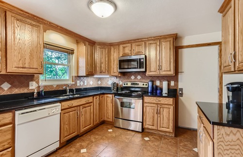 Longmont House | Family-Friendly Home with Huge Yard