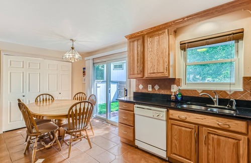 Longmont House | Family-Friendly Home with Huge Yard