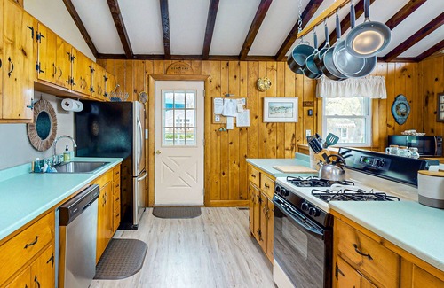Popponesset House | Family-Friendly Home w/Furnished Deck, Gas Grill, Free WiFi, Beach Access