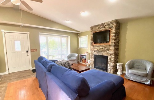 Argentine House | Family friendly lakefront home on all-sports chain of lakes in Genesee County