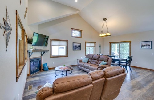 Lead House | Family-Friendly Lead Cabin Near ATVandSnowmobiling