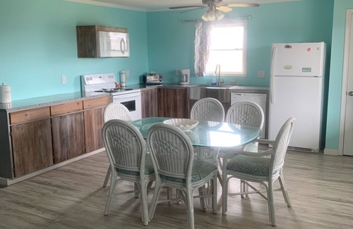 Gulf County House | Family-Friendly Private Waterfront Oasis w/Dock-10 min to Beach