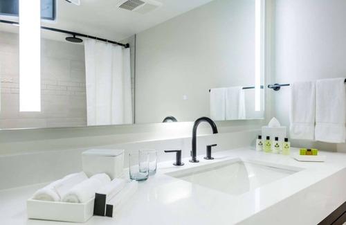 Isla Verde Hotel | Family-friendly Ready Stay in Isla Verde - Two Suites w/Balcony