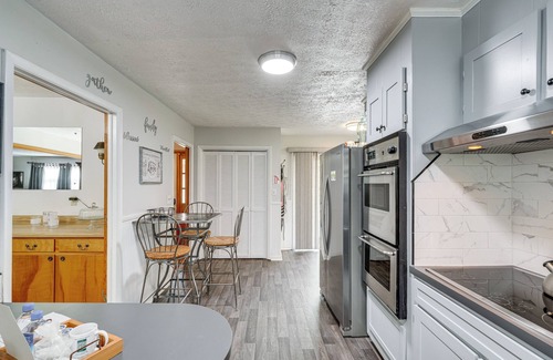 Elizabethton House | Family-Friendly Riverhouse: Fishing & Hot Tub