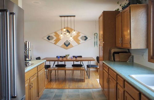 South Boulder House | Family Friendly, South Boulder home close to Hiking Trails, WiFi and Fenced yard