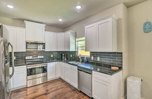 Texas City House | Family-Friendly Texas City Home ~ 15 Min to Kemah Boardwalk!