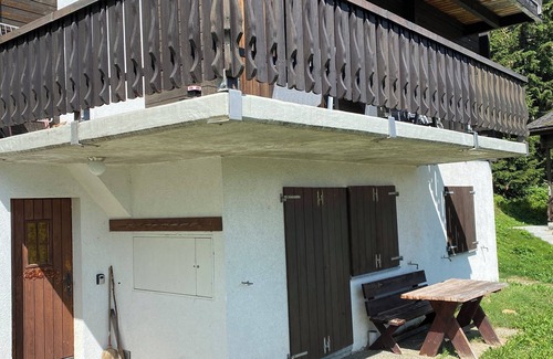Bettmeralp Ski Chalet | Family-friendly three-family chalet "Thomson" on the Bettmeralp