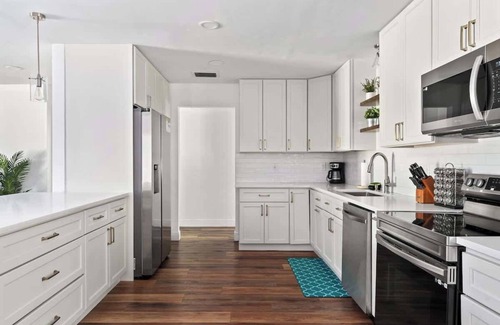 Whitfield House | Family - Heated Pool - Near Siesta Key - Anna Maria - IMG