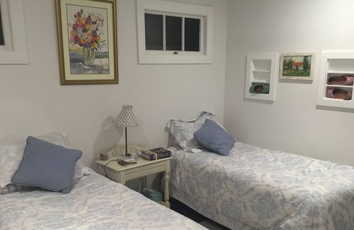 Bangalow Apartment | Family holiday apartment - very suitable for parents and children