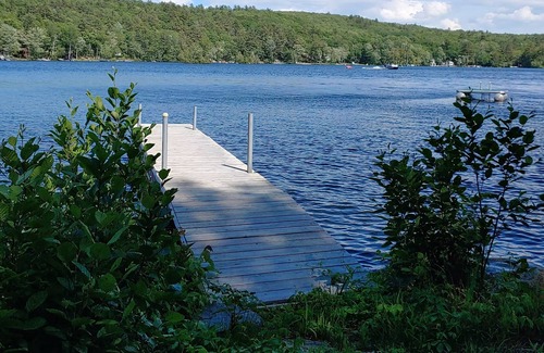 Gray House | Family Holiday at Little Sebago Lake