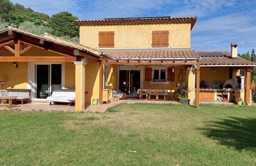 Callas Villa | Family home between the Gorges du Verdon and the sea
