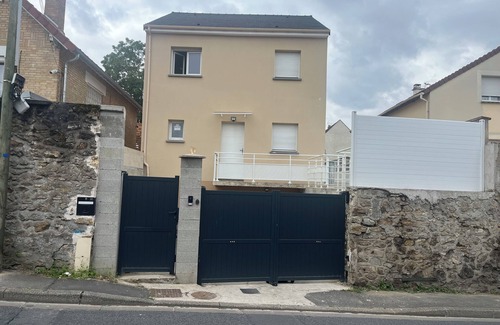 Villecresnes House | Family home in a quiet, respectful neighborhood.