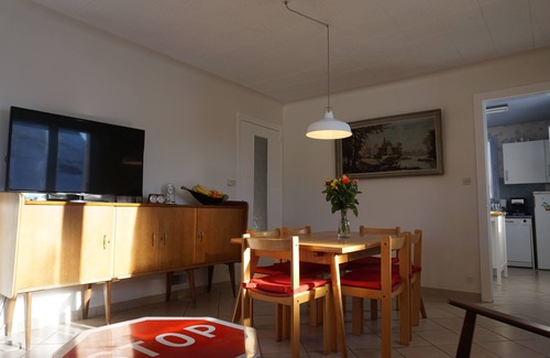 Vagney House | Family home with large grounds and private fishing pond