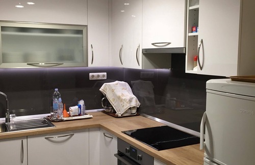 Seget Donji House | Family house is first by the sea has its own gateway to the beach!