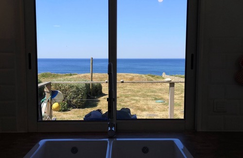 Plozevet House | Family house private ocean access
