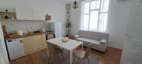 Leskovac Apartment | Family House