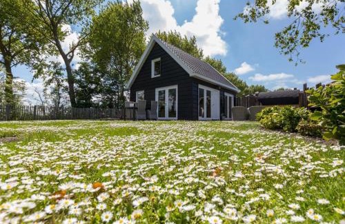 Municipality of Veere House | Family house with an ideal location, private terrace, garden and sauna