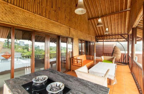 Bandung Villa | Family Only Pool & Mountain View Modern Bamboo Villa - De Reiz Ethnic Syariah