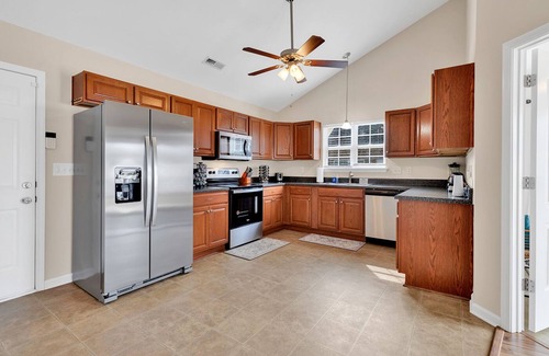 Surfside Beach House | Family retreat near Surfside Beach, Garden City, and Myrtle Beach Airport!