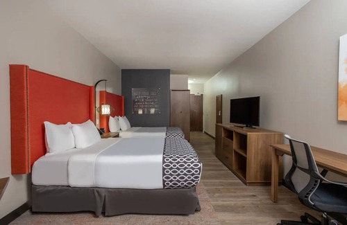 Pflugerville House | Family Retreat | Two Relaxing Rooms | Near Historic Downtown