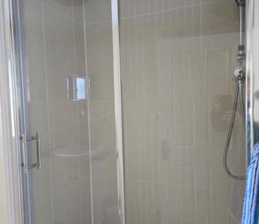 Llanidloes Hotel | Family room 2