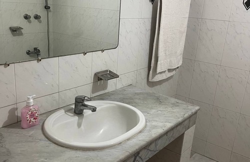 Dhanmondi House | Family-sized Vintage Apartment in Dhanmondi