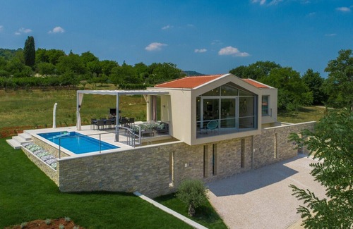 Brkac Villa | Family Villa Monvue in Motovun