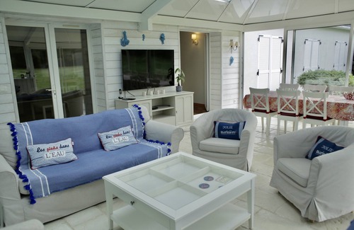 Locquirec Villa | Family villa with heated indoor pool and large enclosed garden