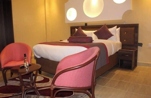 Bomet Hotel | Famous Gates Hotel Bomet