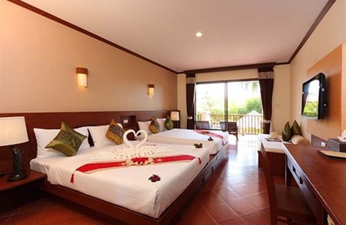 Khuekkhak Hotel | Fanari Khaolak Resort - Courtyard Zone