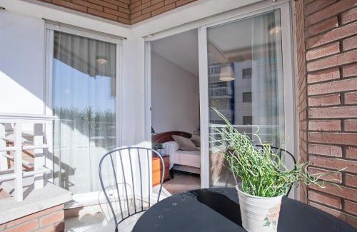 Pineda de Mar Apartment | Fantástico apartamento en la playa. A/A y vistas