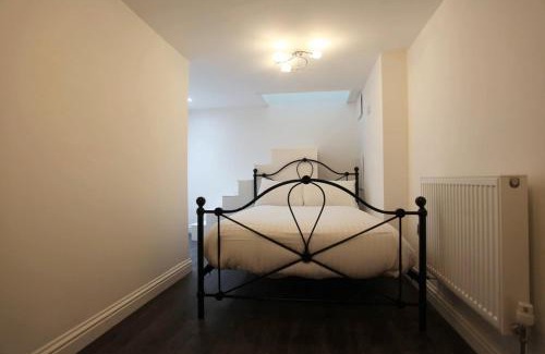 Bruntsfield Apartment | Fantastic 1 Bed in Heart of Edinburgh