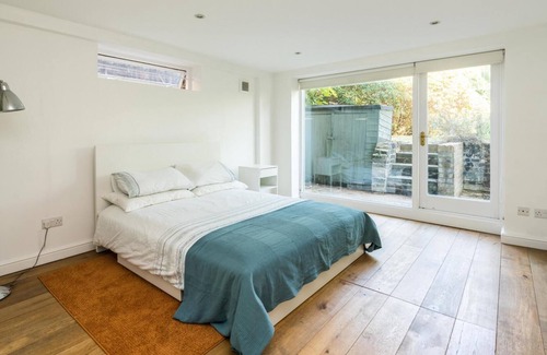 South Hampstead Apartment | Fantastic 3 Bedroom Flat West Hampstead
