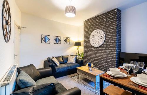 Hull Apartment | Fantastic House with Garden