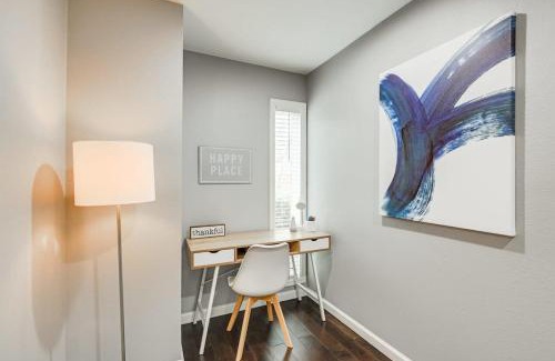Northwest Dallas House | Fantastic Luxury 5 BR with Hot-tub close to Downtown Dallas
