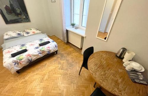 Srodmiescie Apartment | Fantastic Waw - G Room 3