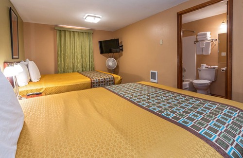 Forks Hotel | Far West Motel