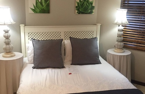 Westville Bed & Breakfast | Faraway Lodge B&B