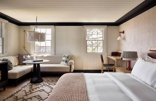 Edgartown Hotel | Faraway Martha's Vineyard