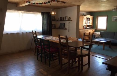 Herisau Apartment | Farbige Wohnung Zentral