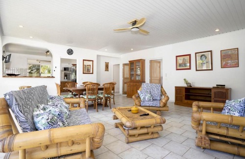 Pirae House | Fare Bambridge