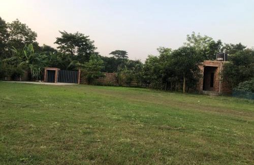 Dhaka Division House | Farm House