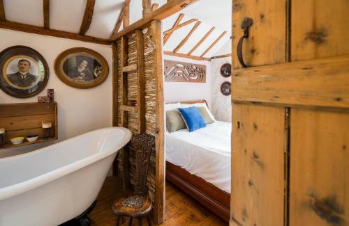 Saxmundham House | Farm View suite, Kelsale