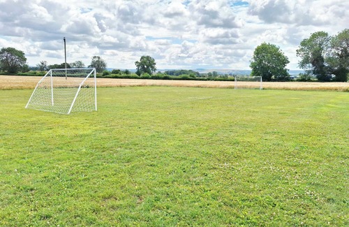 Allerston Cottage | Farm Yard Cottage