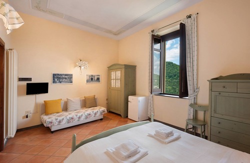 Fisciano Other | Farmhouse 'Camere Familiari' with Mountain View, Wi-Fi and Air Conditioning